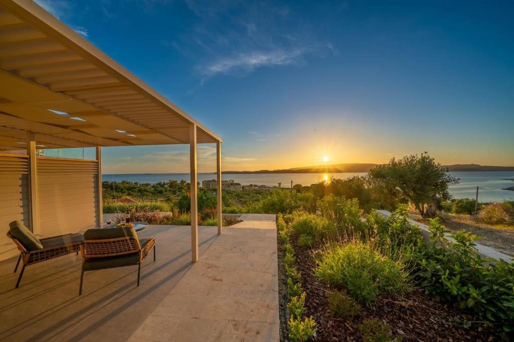Thalassa View Residence Аргостолион Екстериор снимка