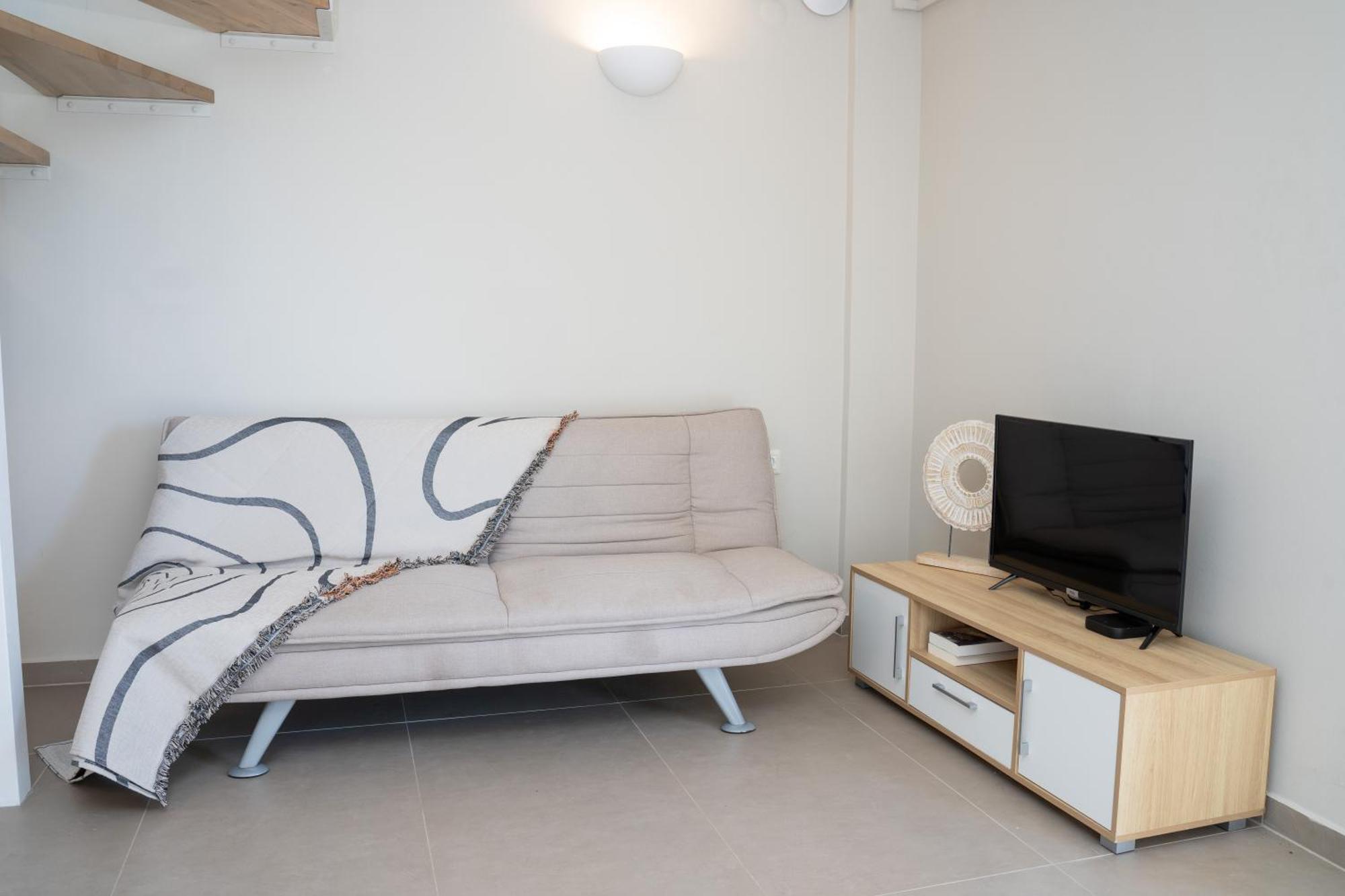Thalassa View Residence Аргостолион Екстериор снимка