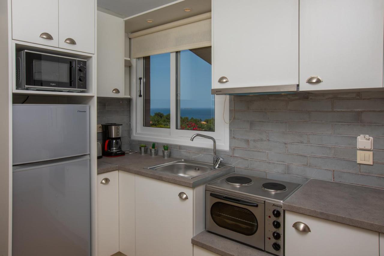 Thalassa View Residence Аргостолион Екстериор снимка