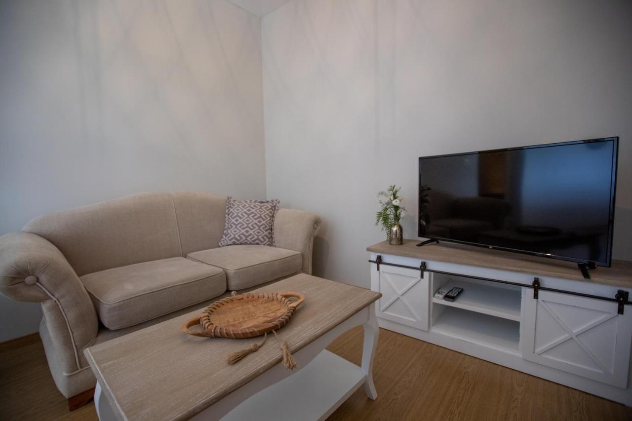 Thalassa View Residence Аргостолион Екстериор снимка